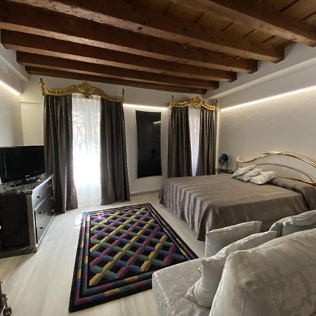 Ln Homes Venice - San Marco Canal View Bagian luar foto