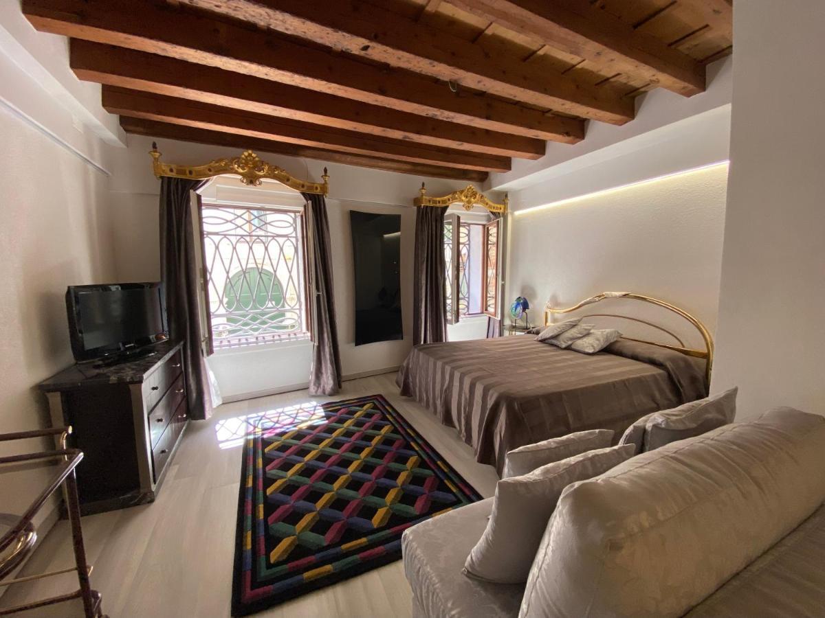 Ln Homes Venice - San Marco Canal View Bagian luar foto